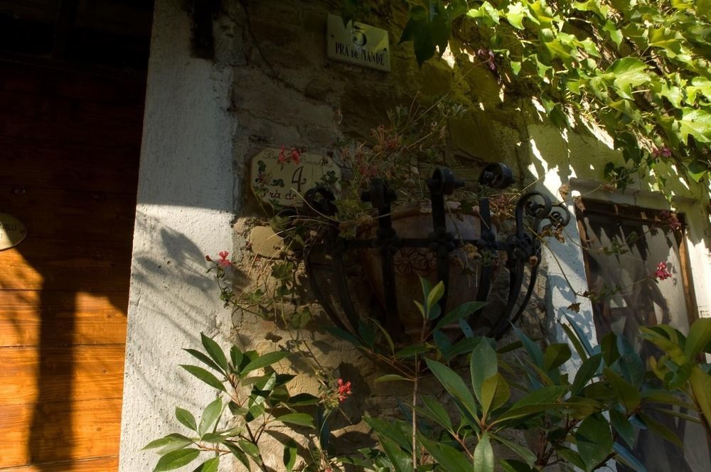 Pra De Mande Guest House Viano Екстериор снимка
