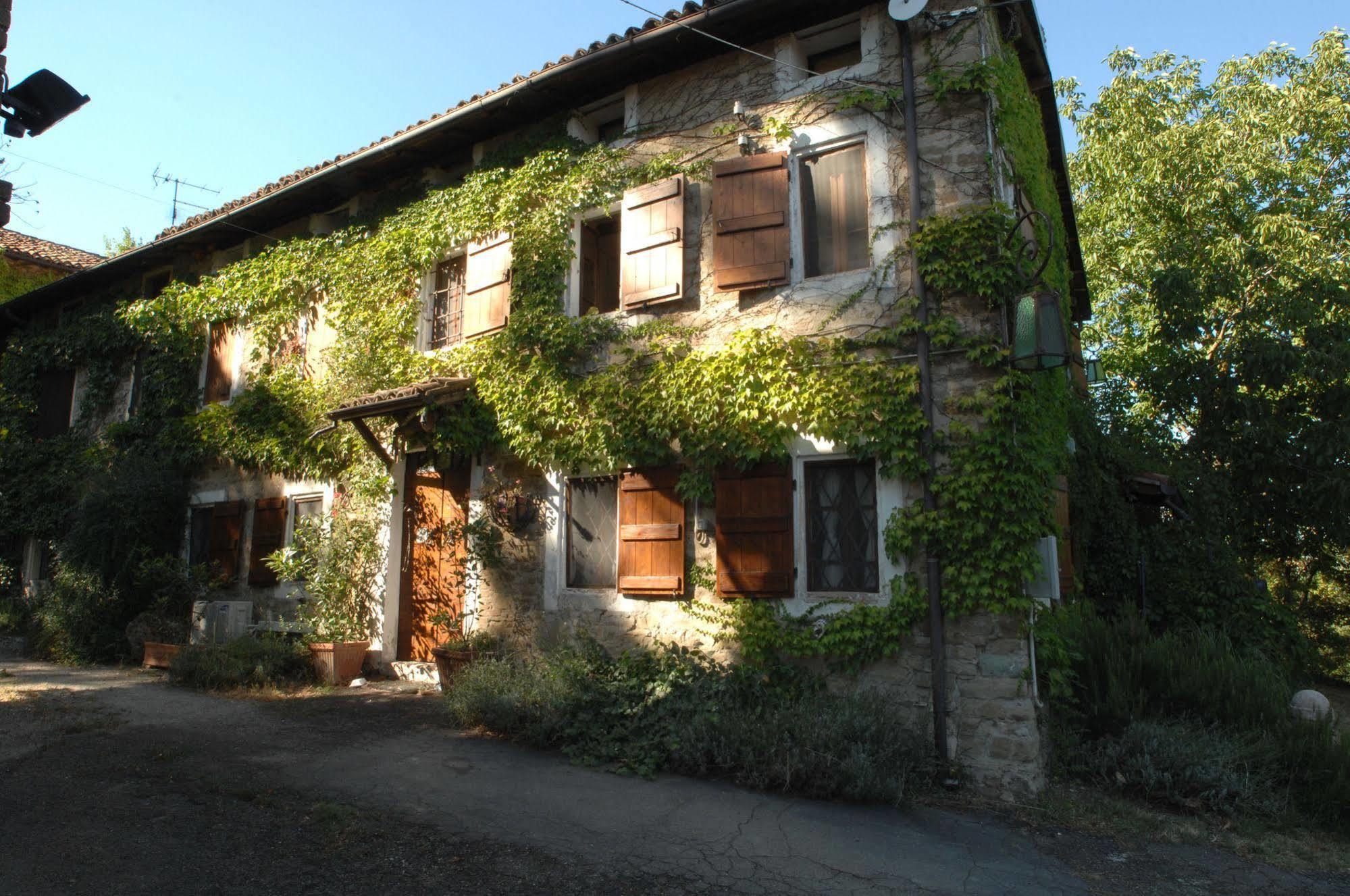 Pra De Mande Guest House Viano Екстериор снимка
